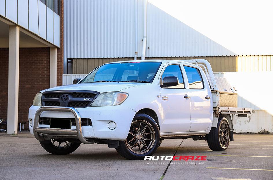 TOYOTA HILUX 2WD (2005 ONWARDS) TOXIN DUAL BRONZE